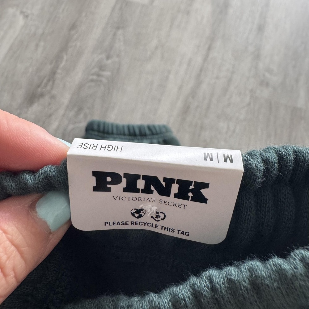 NWT PINK Victoria's Secret Ivy Fleece Sweatpants Womens Medium Love Aspen Jogger - Picture 3 of 10